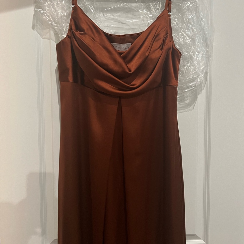 Revelry - Maternity Skye Bridesmaid Dress in Rust